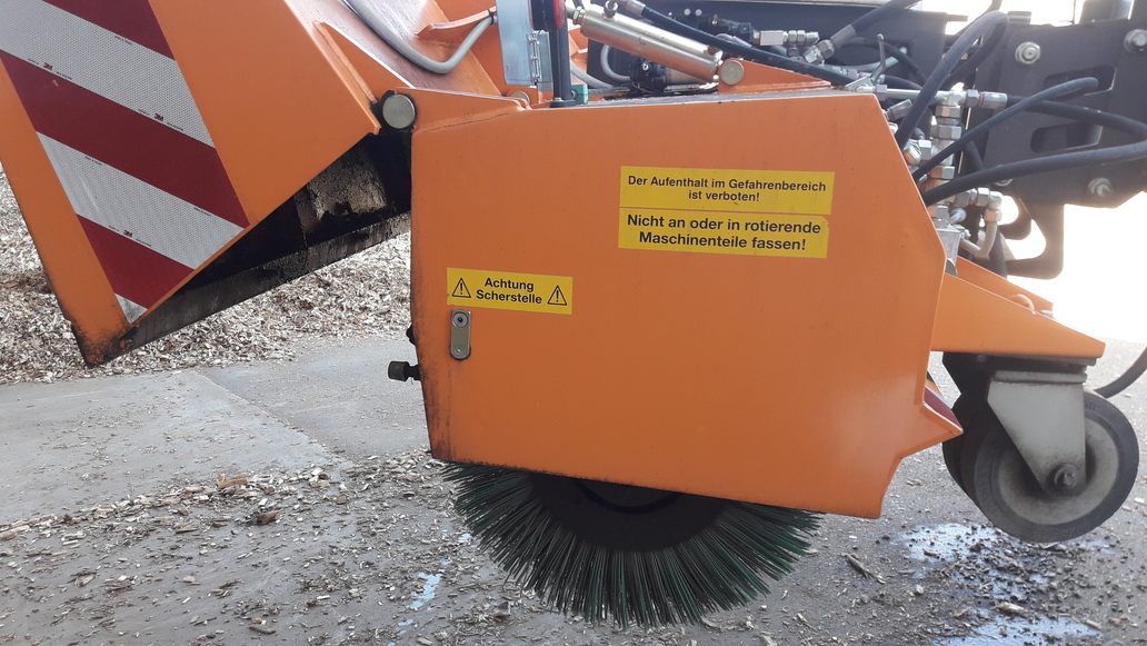 Sobernheimer_Kehrmaschine_01